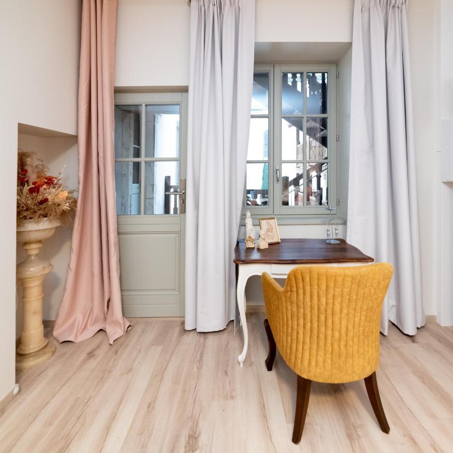 Les Coursives Appartements Mâcon 外观 照片